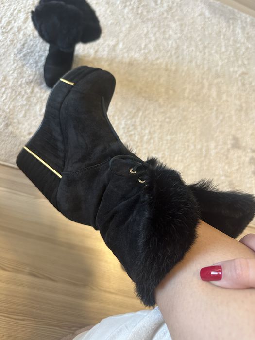 Ghete cu platforma Basconi,piele si blana naturala