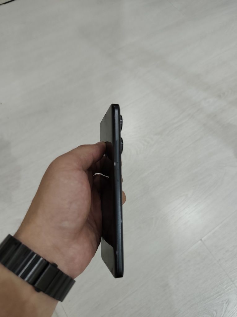 Redmi note 13 pro plus