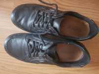 Vand Pantofi LASOCKI .