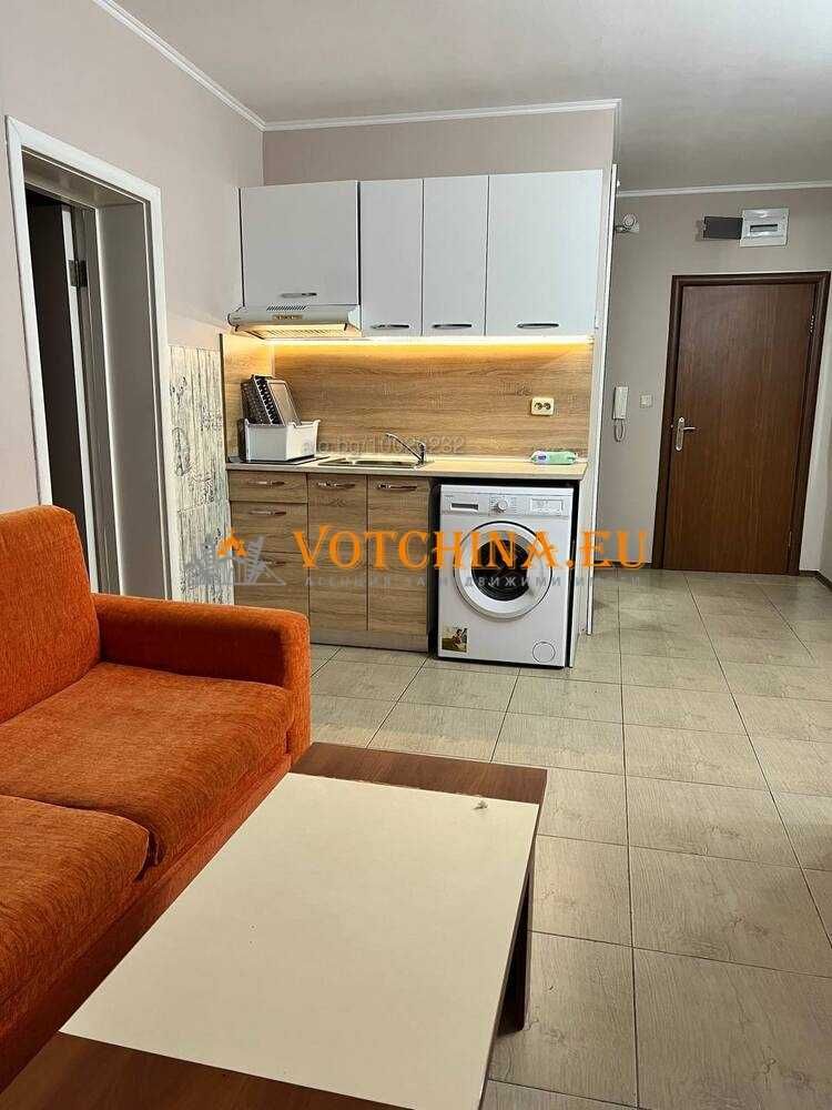 Продава се Двустаен апартамент в к.к. Слънчев бряг - 51 кв.м за 1177 €/кв.м - Снимка #1