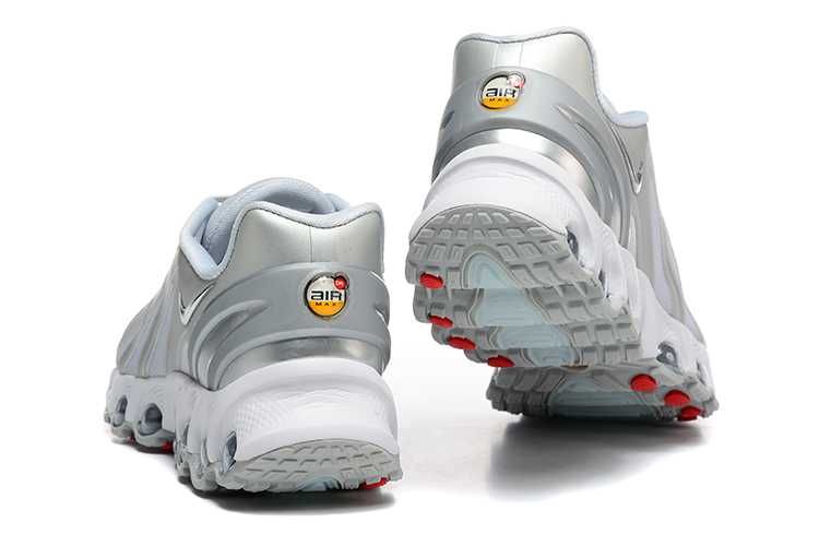 Дамски маратонки Nike Air Max Dn8 Wolf Grey Metallic Silver