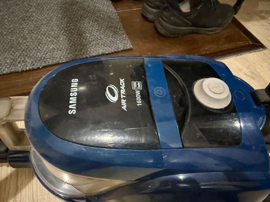 Продам не дорого пылесос