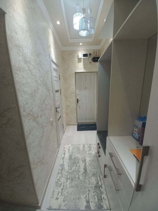 Bezzaks  kvartira 300 ming Yakkasaroy..