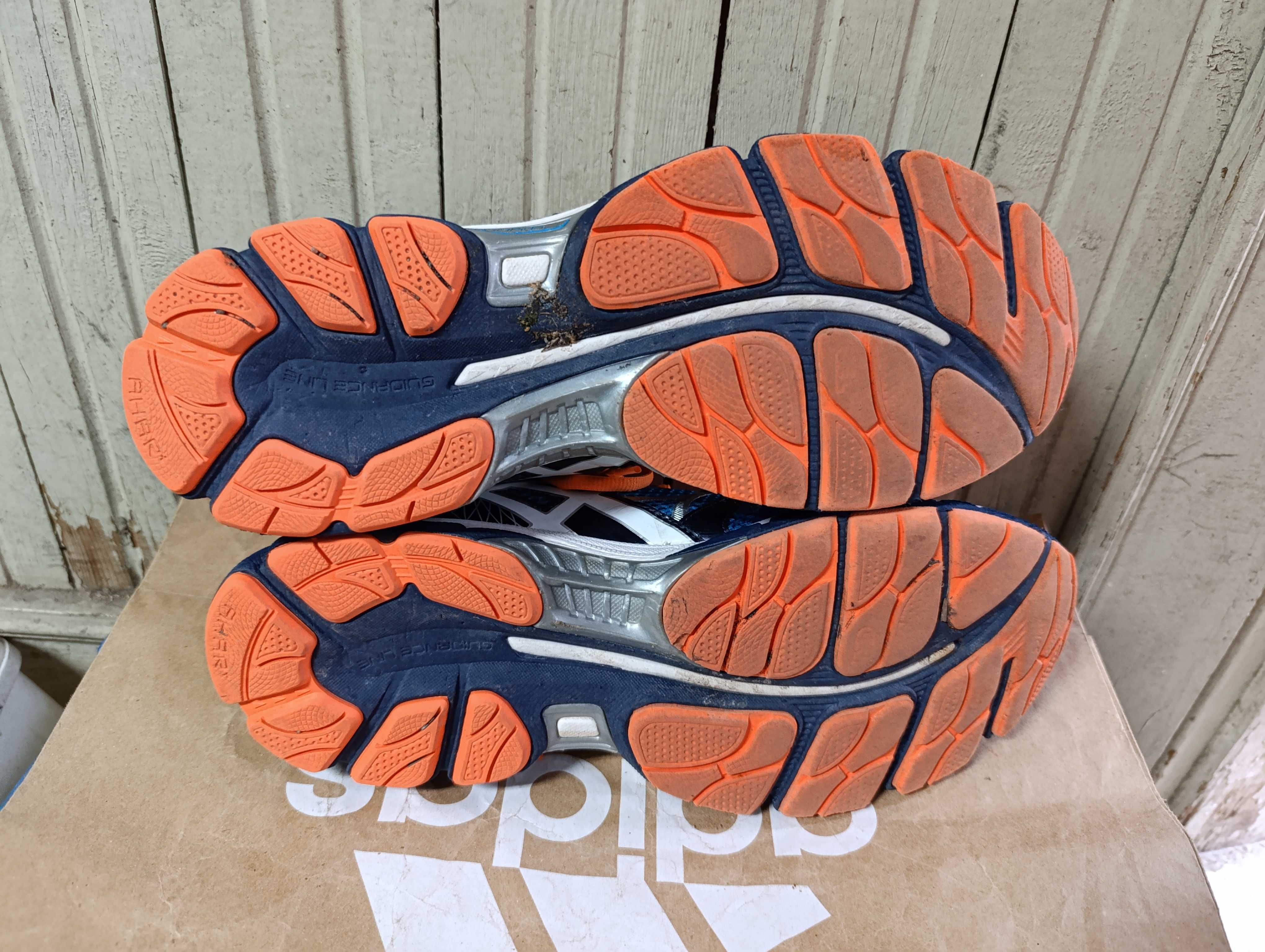 ''Asics Gel Nimbus 16''оригинални маратонки 45 номер