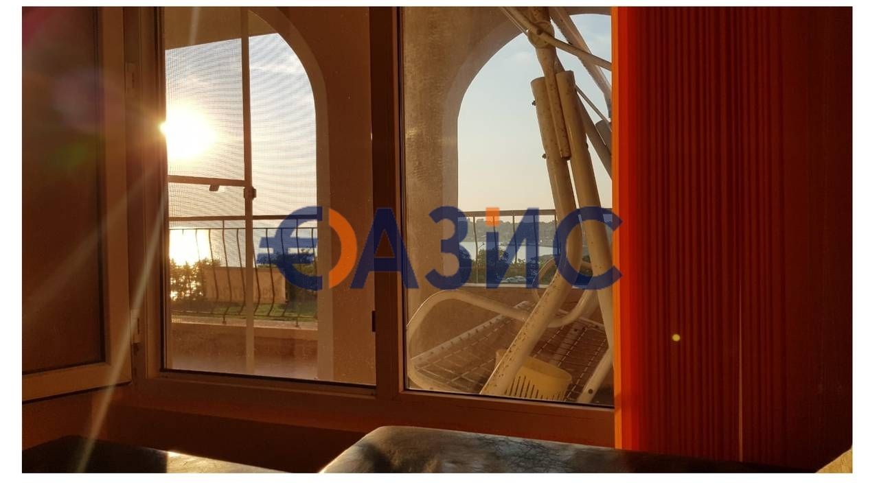 Тристаен апартамент с панорамна гледка към морето, без такса поддръжка