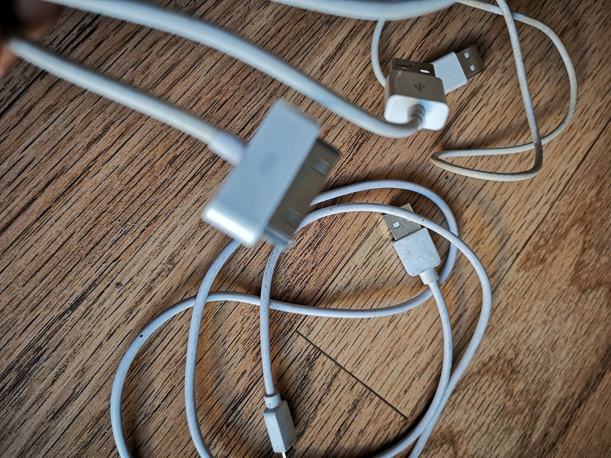 USB кабел за iPhone