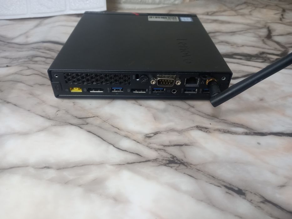 Мини компютър Lenovo M700 Tiny  Intel Core i5-6400T 12gb ssd+hdd