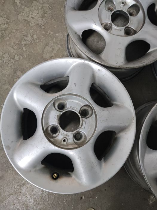 Продавам джанти 4х100