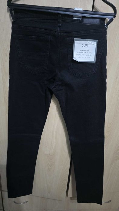 Дънки MANGO нови