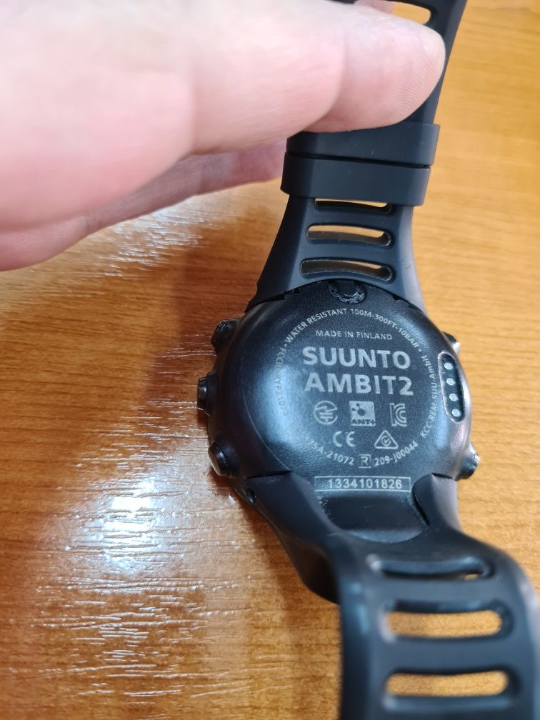 Часовник Suunto ambit 2 black hr