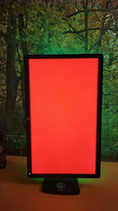 Monitor 23" rotire display HP Z23i inch iluminare argb SH 19 wide