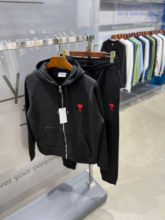 Мъжки екипи различни модели Amiri