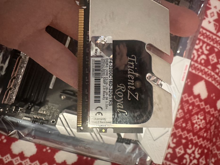 Vand Kit procesor+placa de baza+rami