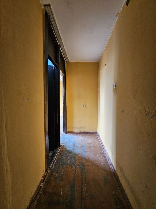 2 хоналик квартира сотилади киргилида