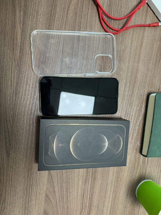 Iphone 12 pro max 128 gb в идеальном состоянии