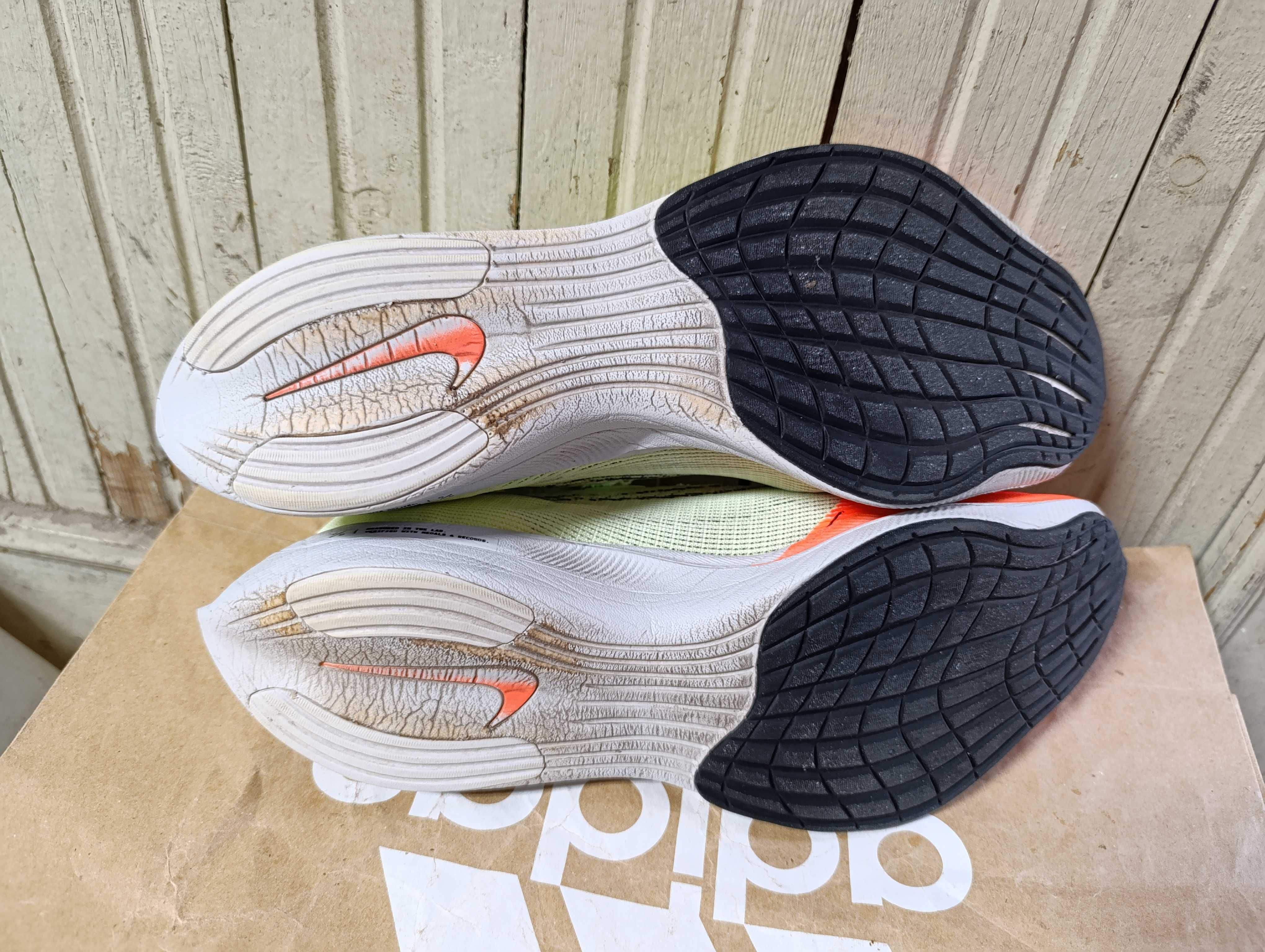 Nike ZoomX Vaporfly Next% 2''оригинални маратонки 44 номер