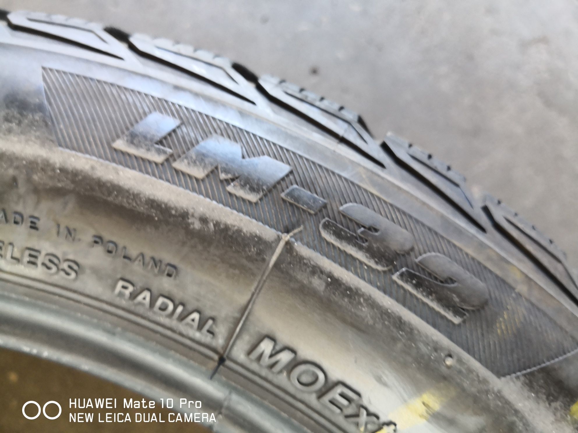 225 50 17 цола гуми като Bridgestone