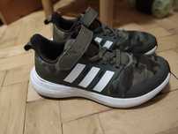 Детски маратонки Adidas размер 33и1/2