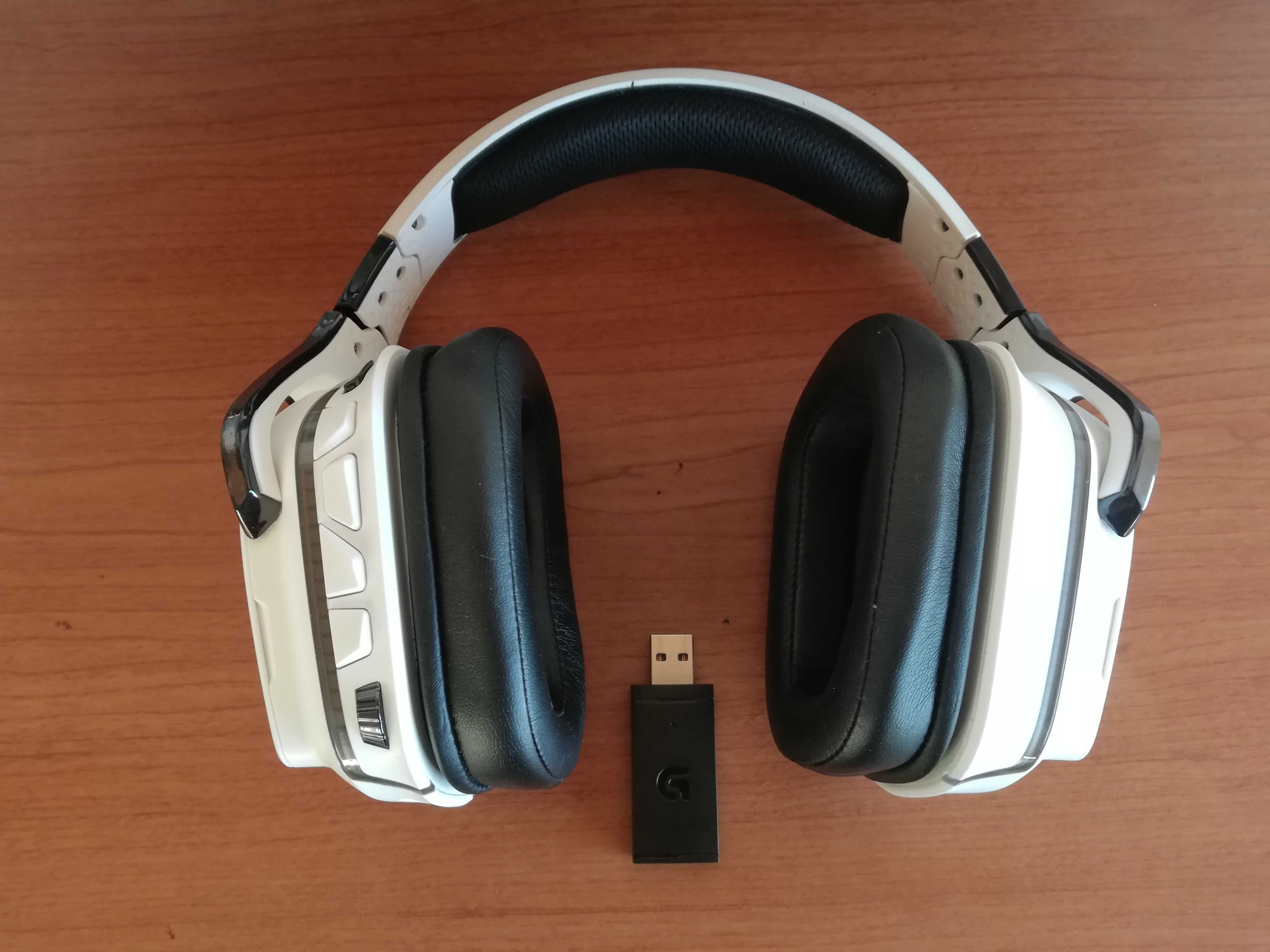 Logitech G933 геймърски слушалки бели
