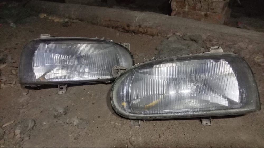Продам фары гольф 3 в хорошем состояние