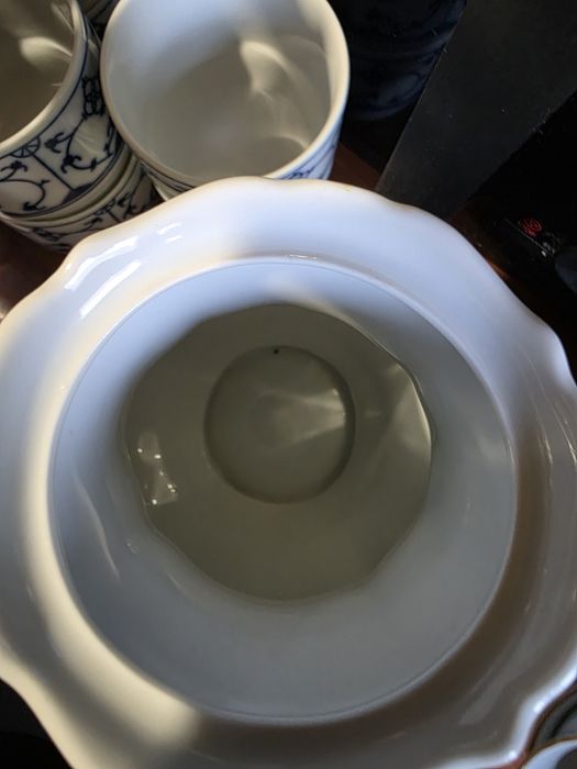 Ceainic portelan plus 12 cesti portelan. Alba Iulia