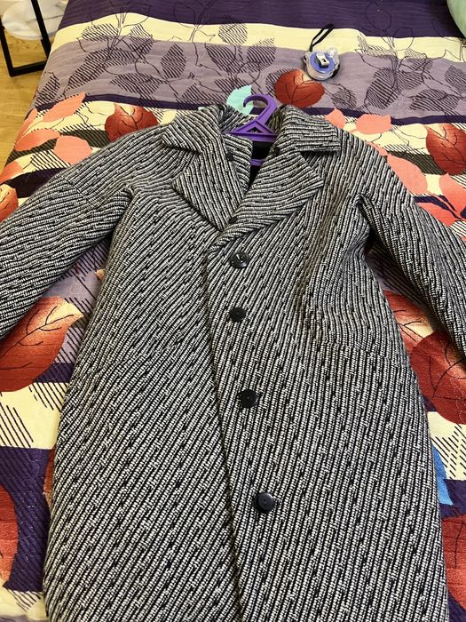 продам зимнее пальто