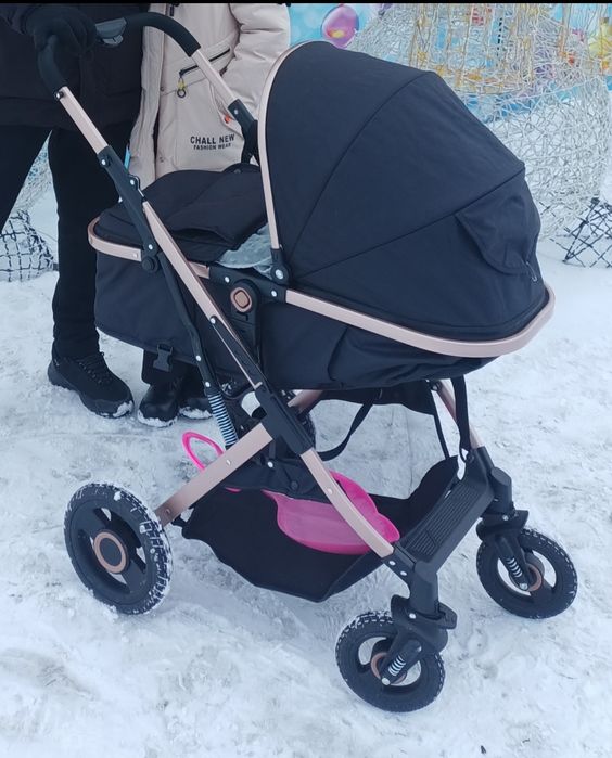 Продам коляску детскую