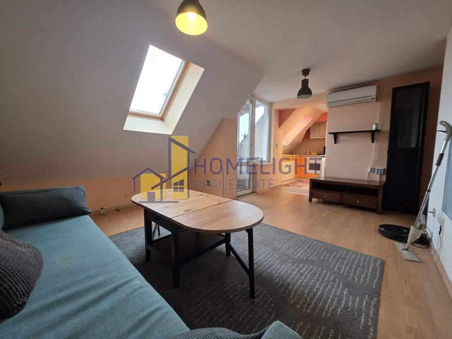 Двустаен апартамент в кв. Младост 2