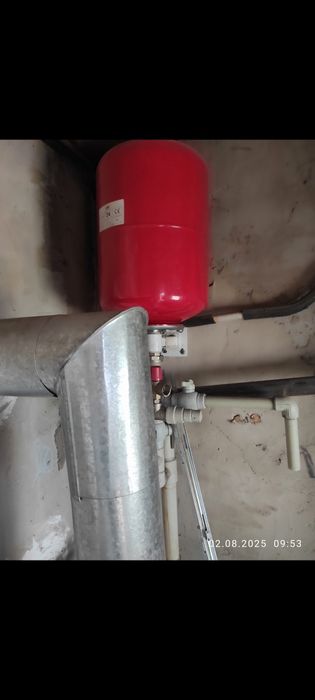 Газ половой Печ, Расчистетельный бачок, насос