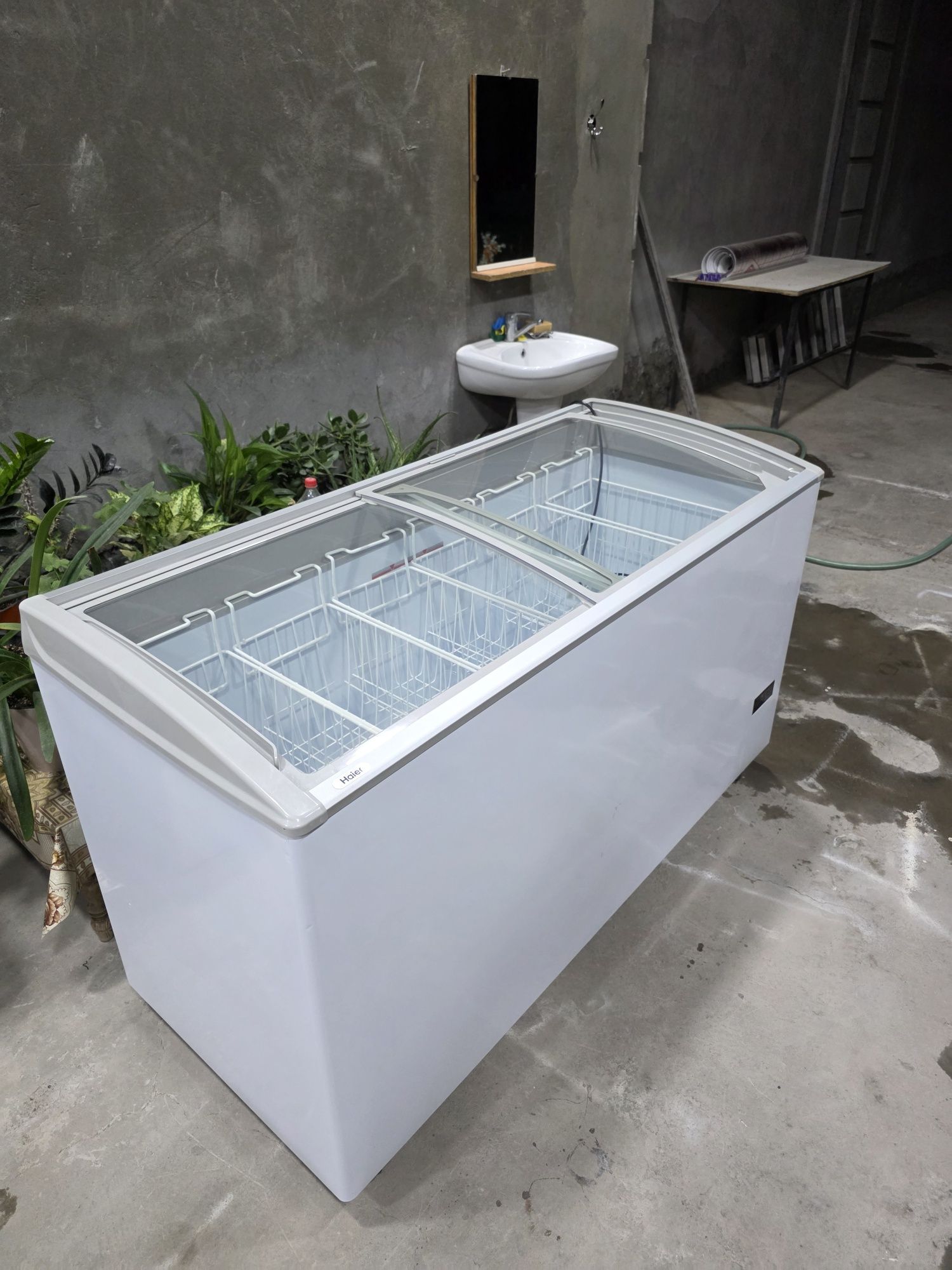 Продаётся морозильник Haier 513 litr