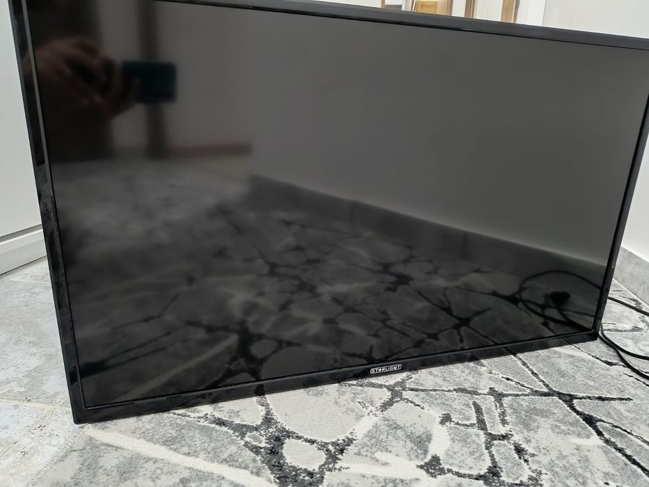 Vând tv,preț 330 lei ușor negociabil! folosit foarte puțin