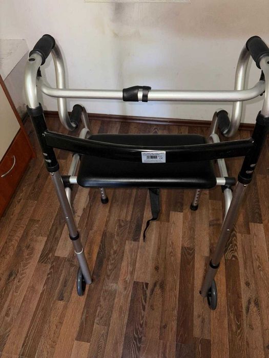 NOU OEFRTĂ 190 lei
Cadru de mers pliabil, curbat