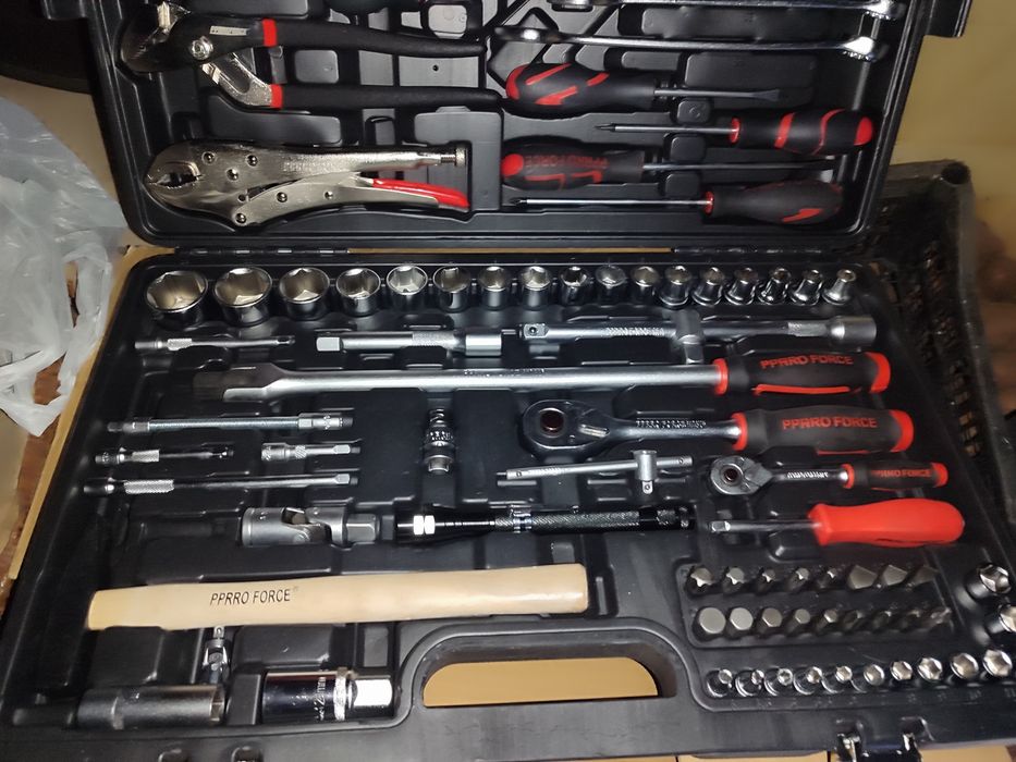 Продам набор ключей