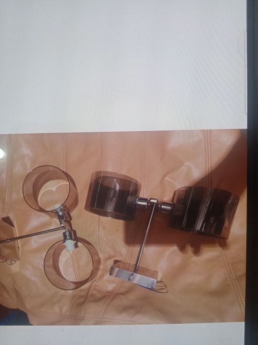 Продам люстры разные