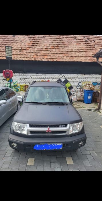 Mitsubishi  pajero pinin