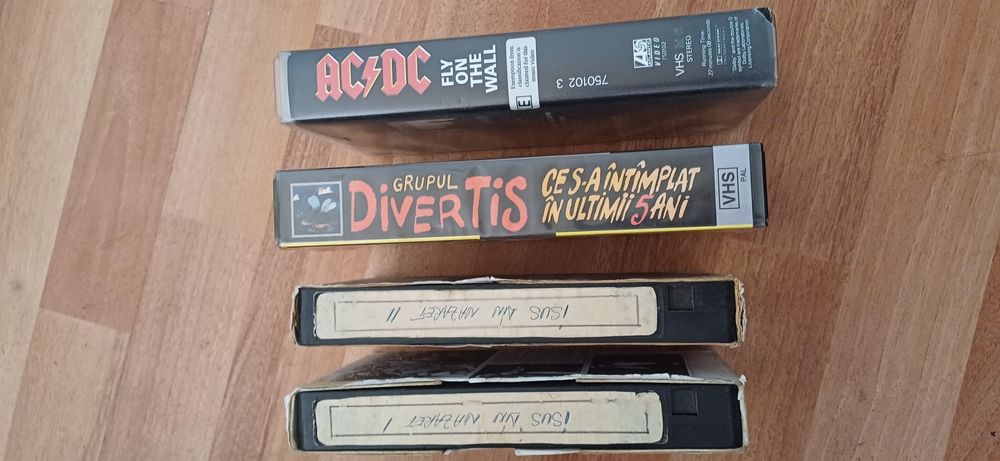 Casete audio,Casete video și Cd-uri pt colecționari