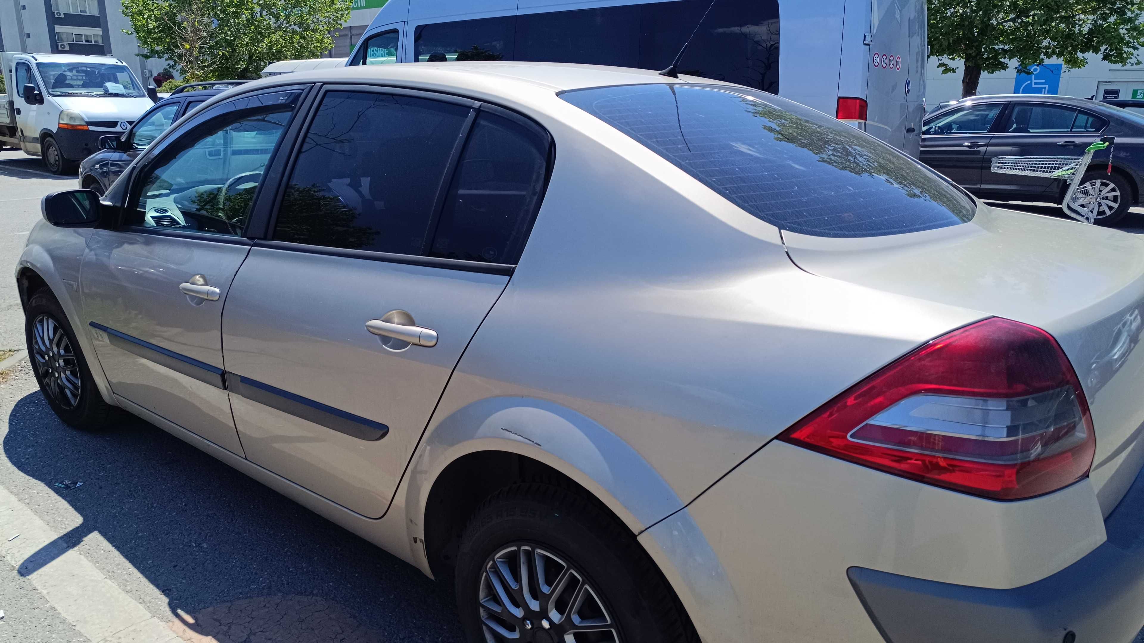 Vand masina Renault Megane 2