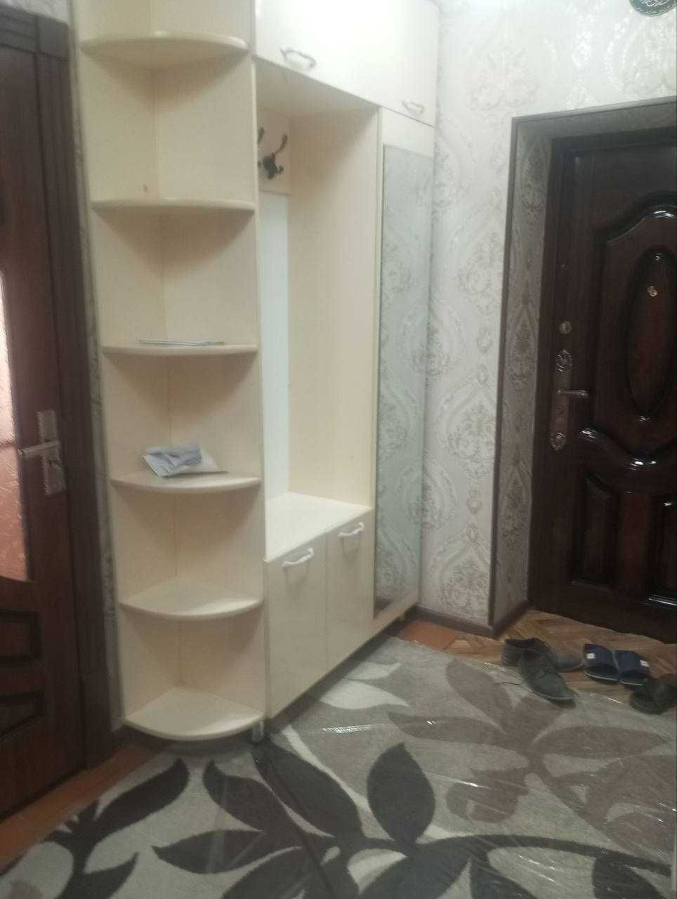 3 хоналик квартира 4 этаж 6 микр