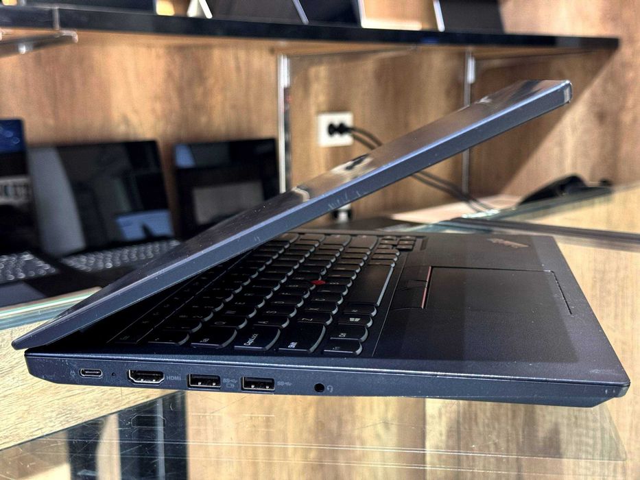 Lenovo ThinkPad E495 Ryzen 7 3700U ram 8 ssd 128