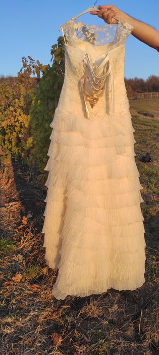 Vand rochie de mireasa