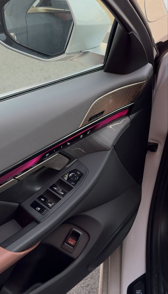 BMW i 5 Drive 35L