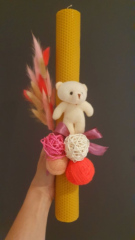 Lumânare din ceară naturală de albine, tip fagure, decor botez