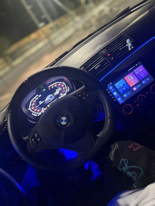 Vând/Schimb BMW 118D E87 2008