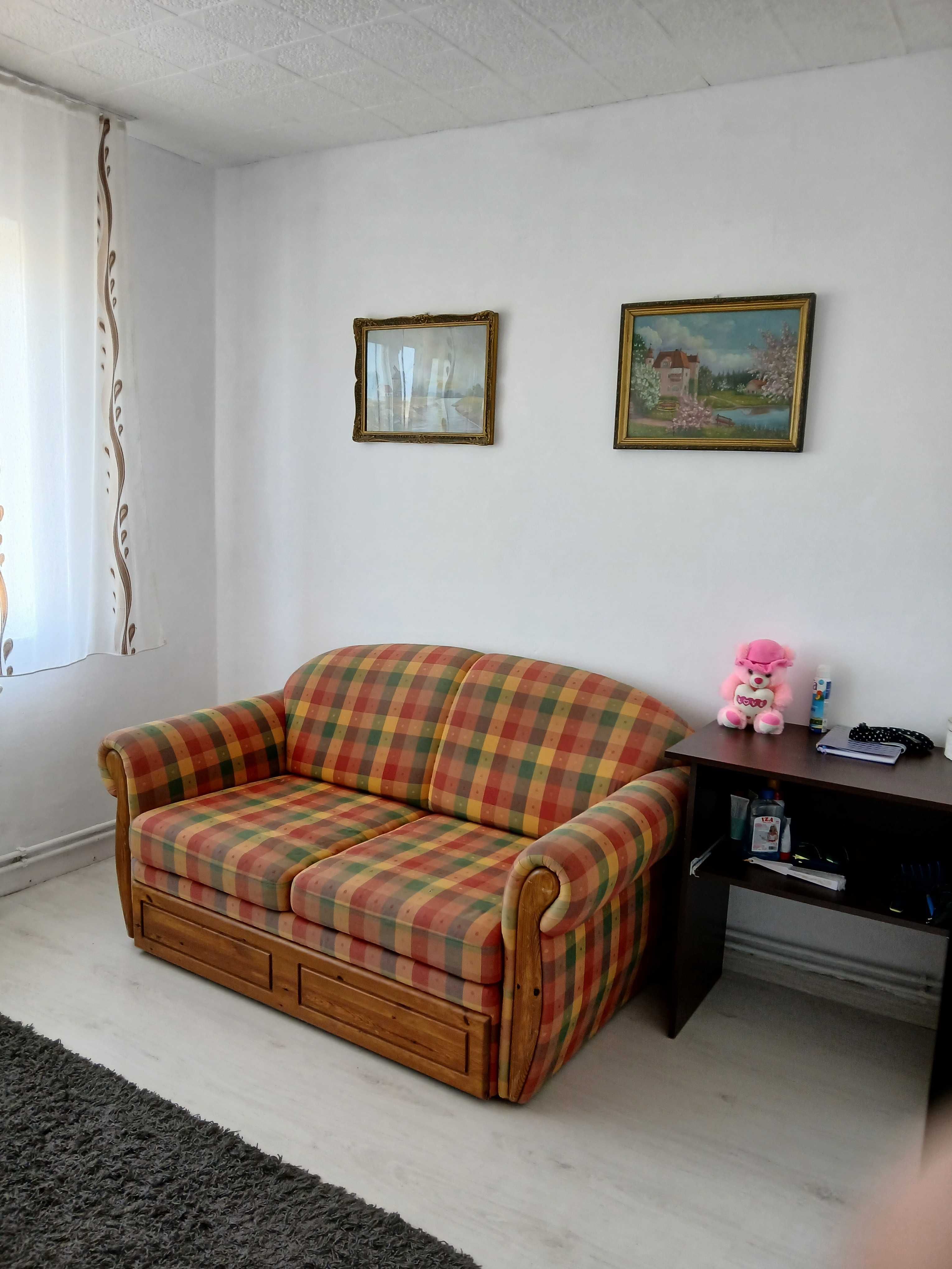 Vand apartament 3 camere decomandat