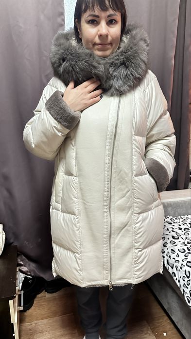 Зимний пуховик с мехом