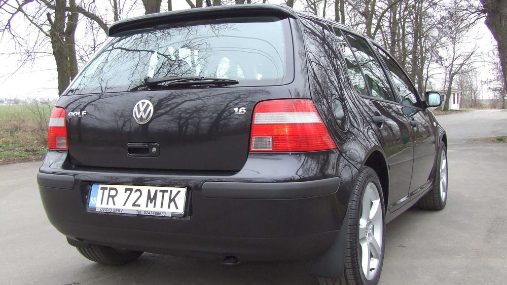 Vând Wv Golf 4, Benzină 1.6, An de fabricatie 2003