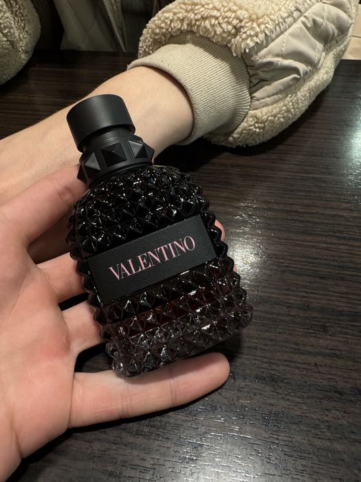 Парфюм valentino born in aroma intense