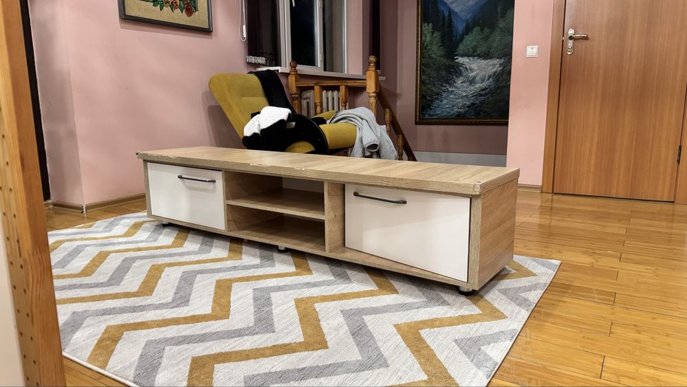 Тумба под телевизор ТВ