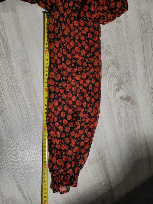 Rochiță Bershka, mărime M , ca nouă