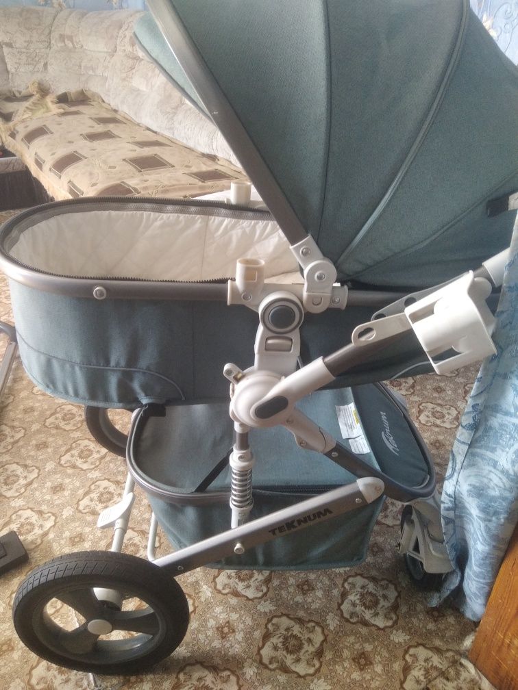 Продам коляску б/у